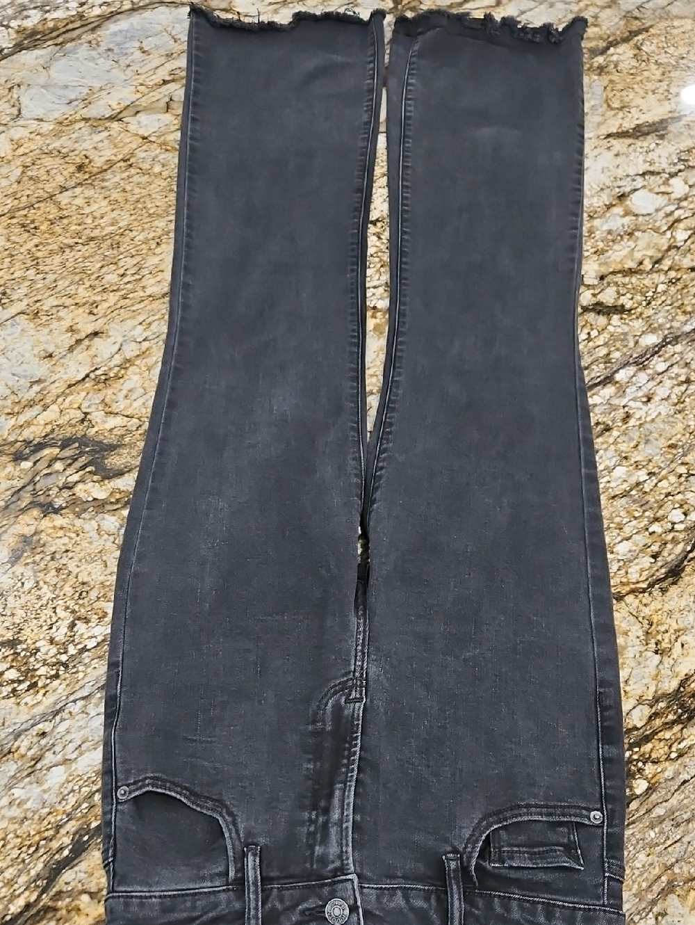 HIDDEN Women's Black Washed Flared Jeans. Size 28 Inseam 32" Rise 9.5"